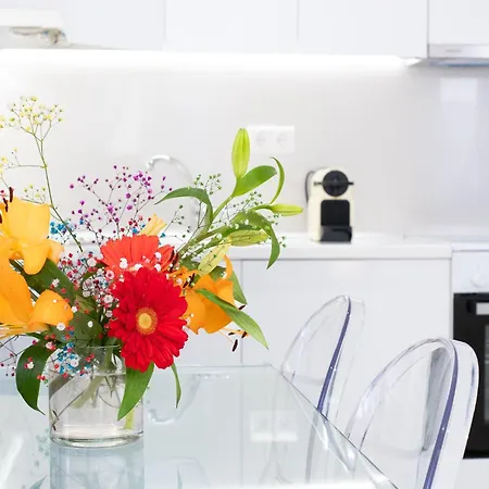 Nadiona Crystal & Gold Апартаменты *