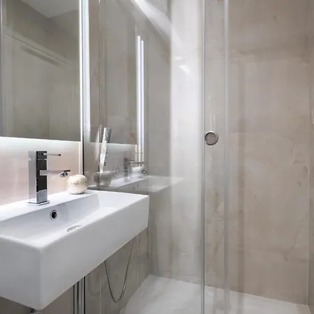 Apartament Nadiona Crystal & Gold